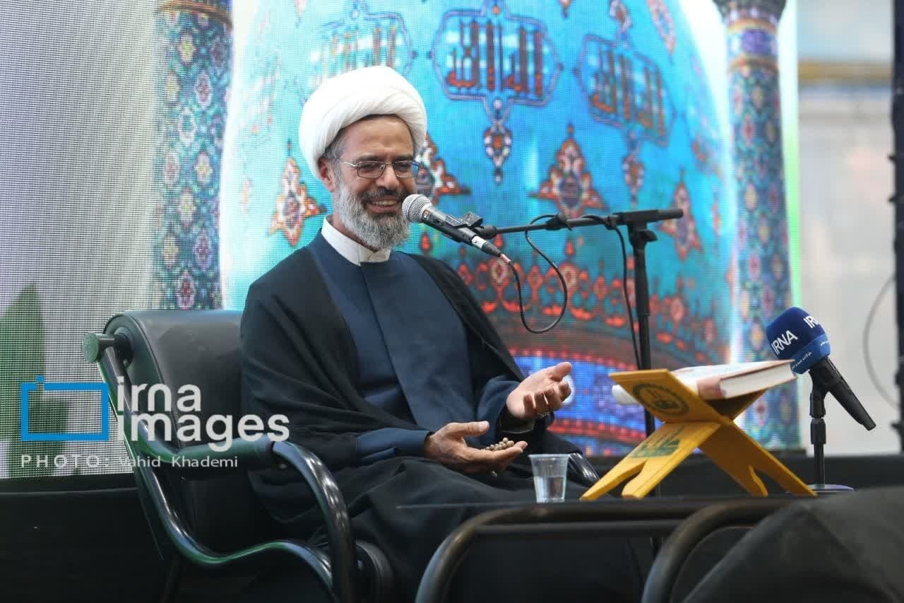 امام جمعه بجنورد: ایران در برابر هر توطئه‌ای مقاوم است