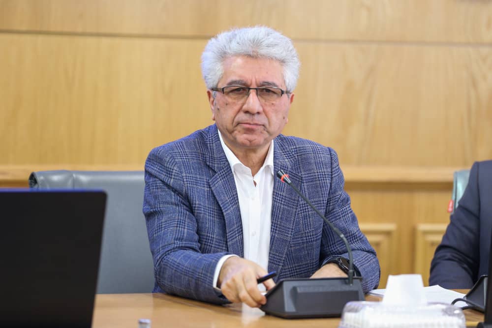 تفسیر ماده ۱۱ قانون اتاق بازرگانی؛ مناقشات حقوقی ترکیب هیات نمایندگان و حق رأی تشکل‌ها