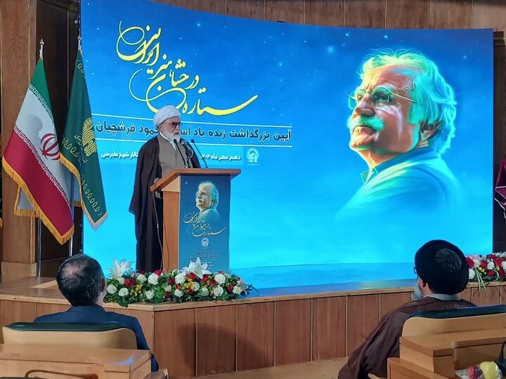 مروی: هنر استاد فرشچیان تجلی ایمان و فضیلت‌های انسانی است