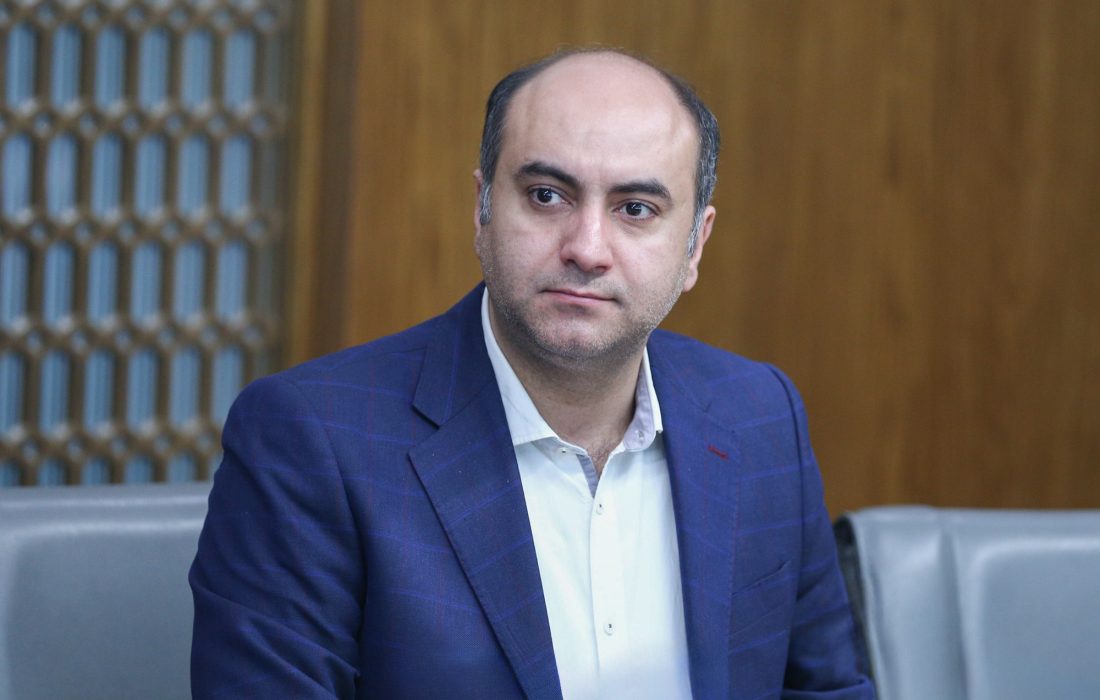 لزوم اصلاحات در ساختار بازار کار و رفع ناهماهنگی مهارتی