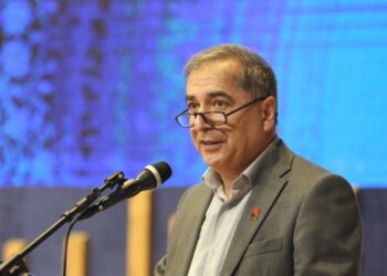 ایران با وجود ذخایر عظیم معدنی تنها حدود یک درصد از منابع معدنی خود را استخراج می‌کند