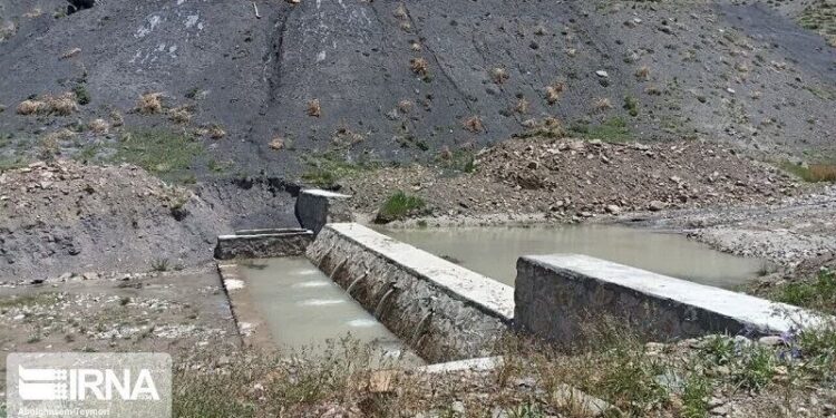 اختصاص ۳۰۰ میلیارد ریال برای آبخیزداری حاشیه کویر جاجرم خراسانشمالی