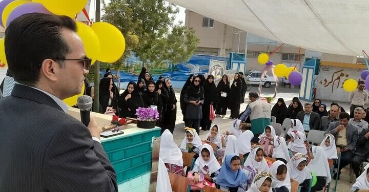 برگزاری جشن شکوفه ها در ۵۵ دبستان خلیل آباد