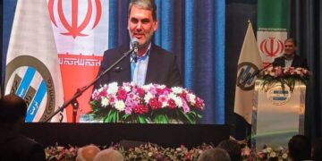 بخش خصوصی کلید توسعه اقتصادی خراسان رضوی است