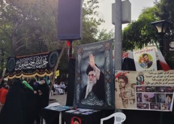 کانون شهید عرفایی سنگر تبیین عفاف و حجاب در پارک ملت مشهد