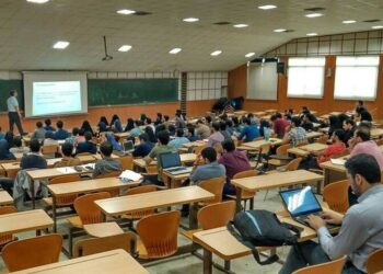 ۸ استاد خراسان شمالی در فهرست دانشمندان برتر جهان قرار گرفتند