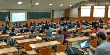 ۸ استاد خراسان شمالی در فهرست دانشمندان برتر جهان قرار گرفتند