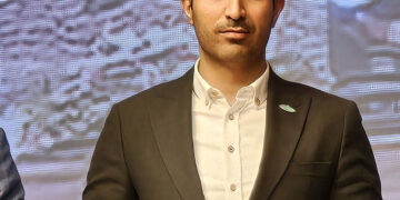 فرش پرشین مشهد با نوآوری و تمرکز بر کیفیت به بازارهای جهانی می‌رود