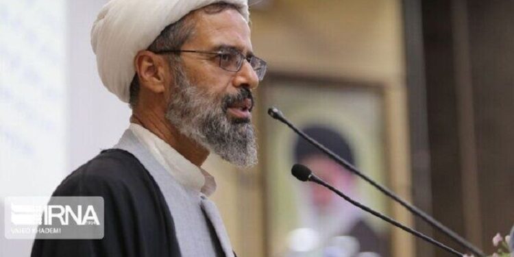 امام جمعه بجنورد مردمی بودن رمز موفقیت نیروی انتظامی در تأمین امنیت کشور