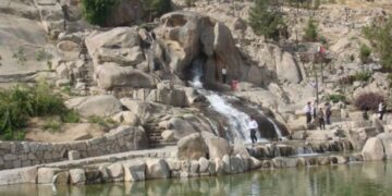 رضایی پور دمای هوای مشهد به ۹ درجه میرسد