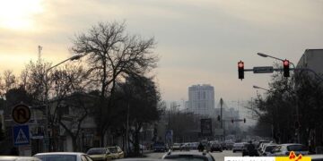 آسمان مشهد همچنان در محاصره آلایندهها کیفیت هوا در وضعیت ناسالم