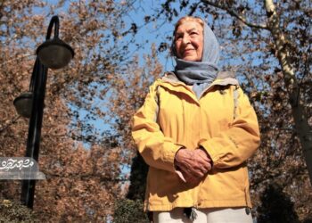 حوریه شهیدی زاده از ۶۰ سالگی کوهنوردی حرفه‌ای را شروع کرد