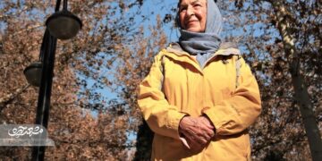 حوریه شهیدی زاده از ۶۰ سالگی کوهنوردی حرفه‌ای را شروع کرد
