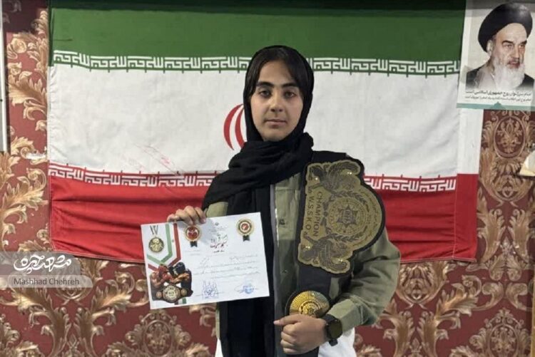 علاقه و پشتکار شرط اول موفقیت زینب پرهیزی