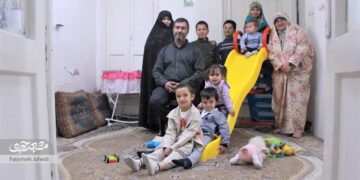 آواز زندگی در خانواده ۱۰ نفره آقامصطفی و عالیه‌خانم