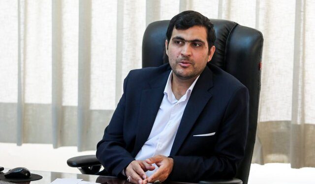 کاهش بروکراسی سرمایهگذاران؛ صدور پروانه کار خارجیها در استان