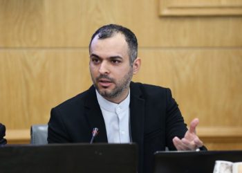 افزایش فشار بر تولید و نیروی کار در خراسان رضوی؛ زنجیره‌ای از چالش‌ها