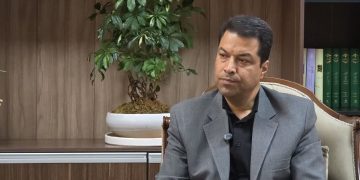 اتصال ۳/۲ مگاوات نیروگاه خورشیدی به شبکه برق در گناباد